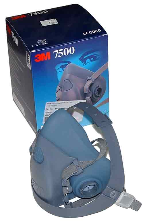 3M RESPIRATOR HALF MASK - 7500 SERIES-M